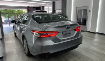 Toyota Camry Xle Hybrid 2020 lleno