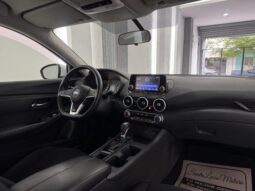 Nissan Sentra CVT 2023 lleno