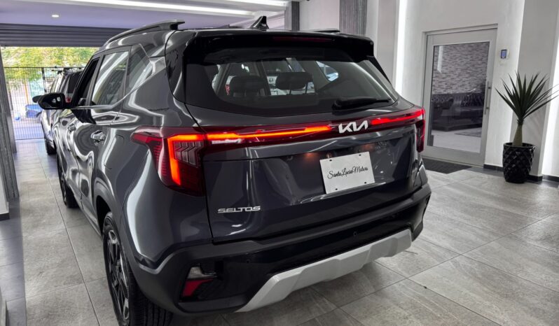 Kia Seltos GT Line 2024 lleno
