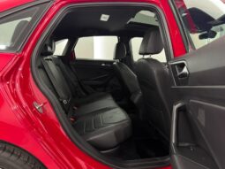 Volkswagen Jetta GLI 2019 lleno