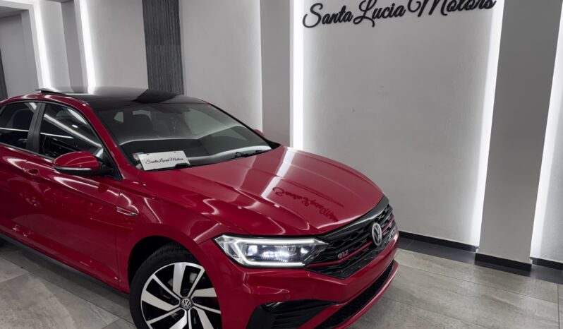 Volkswagen Jetta GLI 2019 lleno