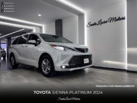 Toyota Sienna Platinum 2024