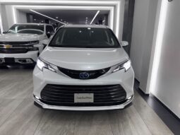 Toyota Sienna Platinum 2024 lleno