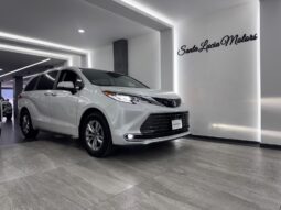 Toyota Sienna Platinum 2024 lleno