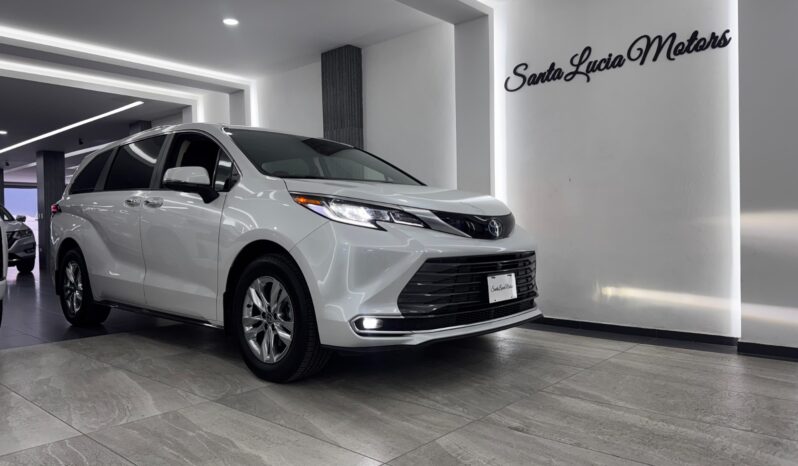 Toyota Sienna Platinum 2024 lleno