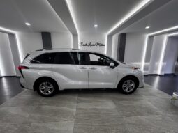 Toyota Sienna Platinum 2024 lleno