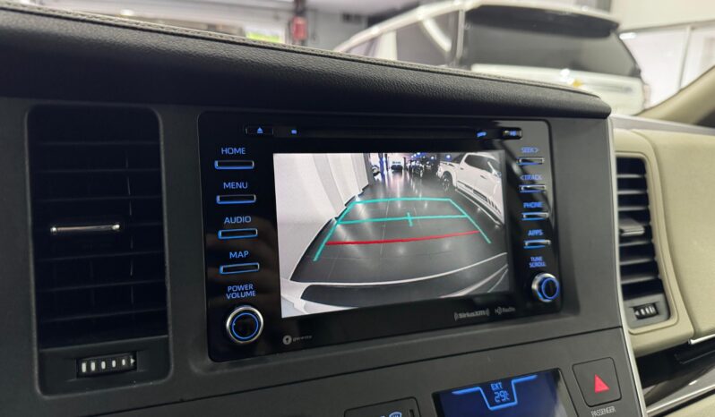 Toyota Sienna XLE Piel 2020 lleno
