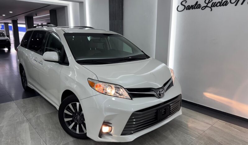 Toyota Sienna XLE Piel 2020 lleno