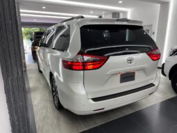 Toyota Sienna XLE Piel 2020 lleno