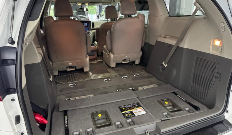 Toyota Sienna XLE Piel 2020 lleno