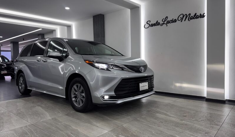 Toyota Sienna Xle Piel HEV 2021 lleno