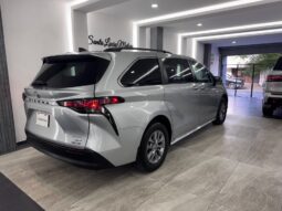 Toyota Sienna Xle Piel HEV 2021 lleno