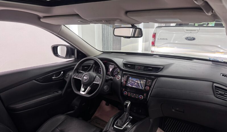 Nissan Xtrail Exclusive Hybrid 2020 lleno