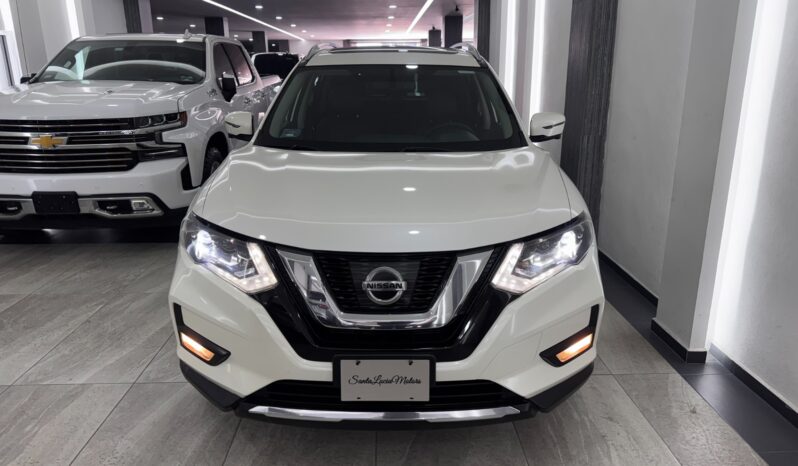 Nissan Xtrail Exclusive Hybrid 2020 lleno