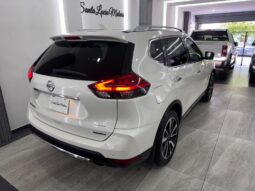 Nissan Xtrail Exclusive Hybrid 2020 lleno