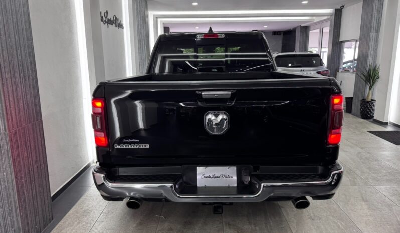 Ram 1500 Laramie 4×2 2019 lleno