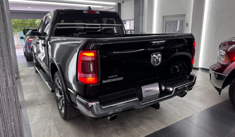 Ram 1500 Laramie 4×2 2019 lleno