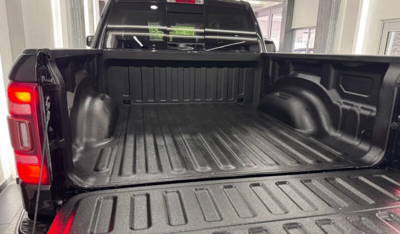 Ram 1500 Laramie 4×2 2019 lleno