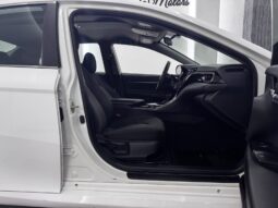 Toyota Camry LE 2019 lleno