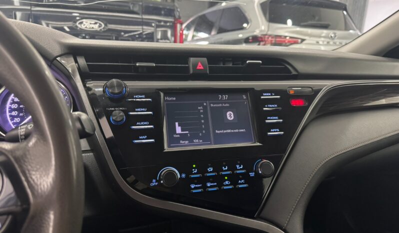 Toyota Camry LE 2019 lleno