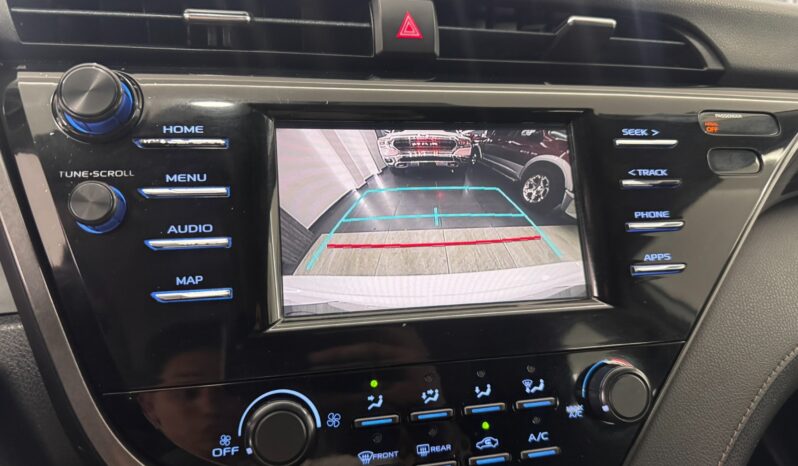 Toyota Camry LE 2019 lleno