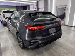 Kia Forte GT Line HB 2021 lleno