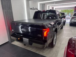 Ford Lobo King Ranch 2025 lleno