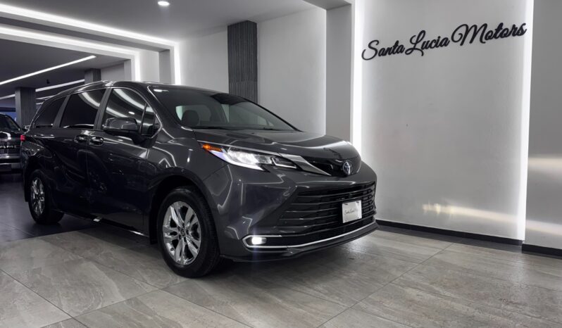 Toyota Sienna Platinum 2025 lleno