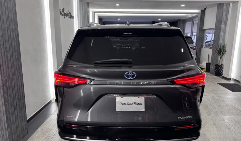 Toyota Sienna Platinum 2025 lleno