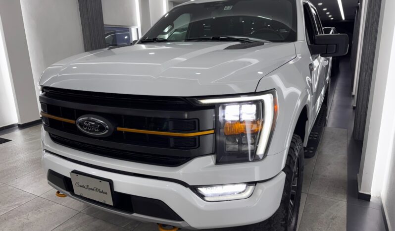 Ford Lobo Tremor 2023 lleno