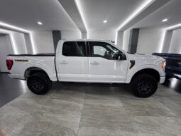Ford Lobo Tremor 2023 lleno