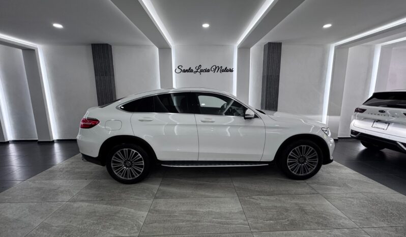 Mercedes Benz Glc300 Coupe Avantgarde 2019 lleno