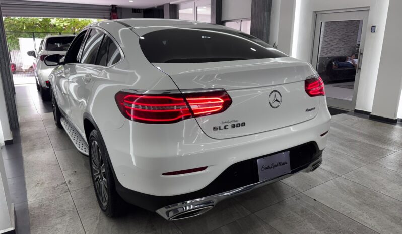 Mercedes Benz Glc300 Coupe Avantgarde 2019 lleno